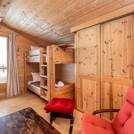 Gentil Family Friendly Mountain Getaway Chalet *