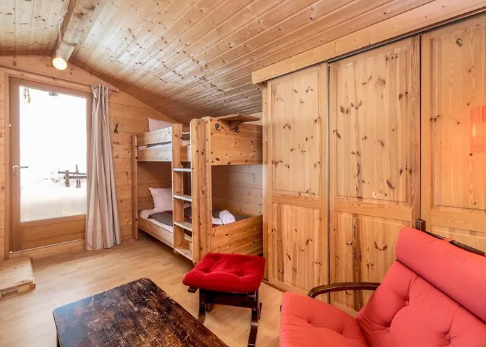 Nuage Family Friendly Mountain Getaway Chalet *